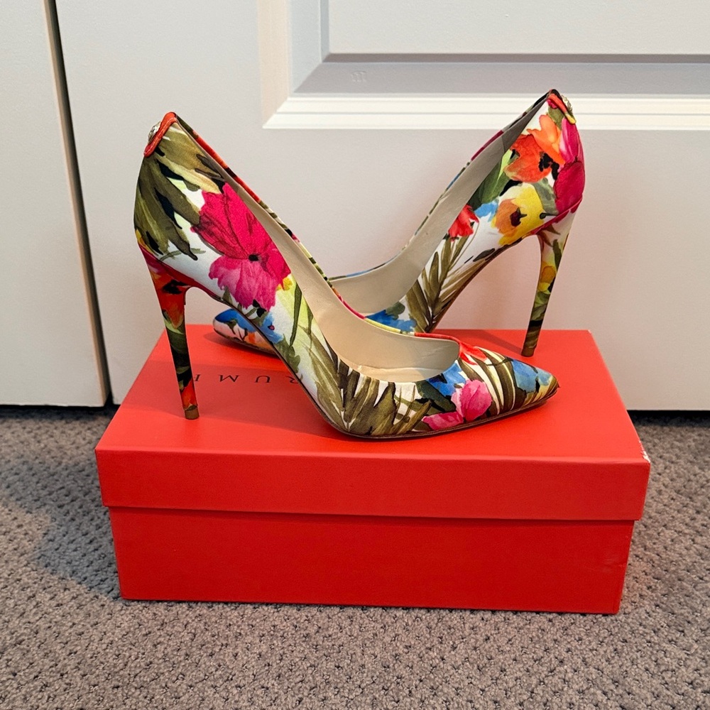 Ivanka Trump Multicolor Floral Heels